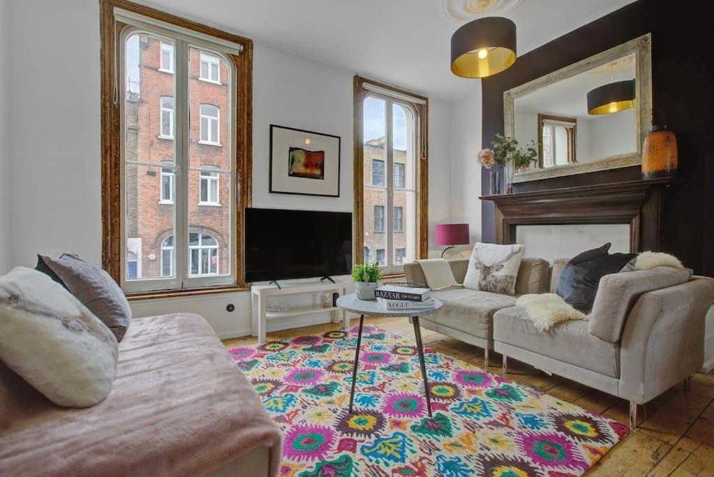 Appartamento Stylish Townhouse, Perfect For Large Groups, Convenient Public Transport Links, Close To Tower Bridge And Liverpool Street
